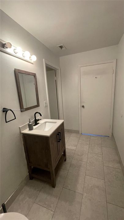 В аренду: $1,650 (1 спален, 1 ванн, 872 Квадратных фут)