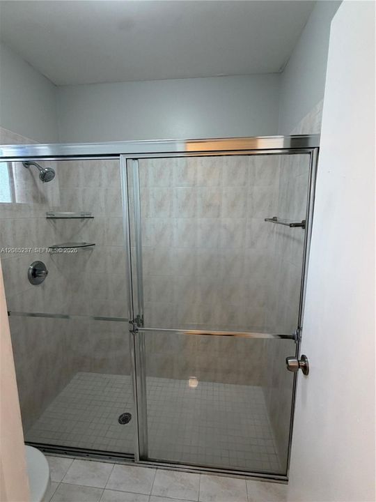 For Rent: $3,350 (3 beds, 2 baths, 1367 Square Feet)