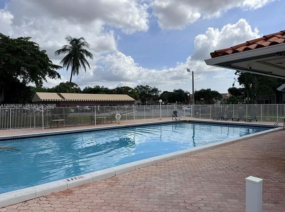 En Venta: $150,000 (2 camas, 2 baños, 1000 Pies cuadrados)