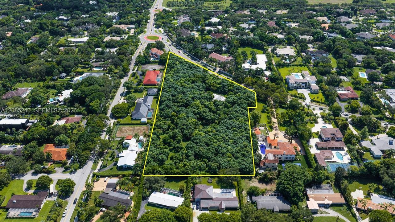 For Sale: $10,995,000 (5.20 acres)