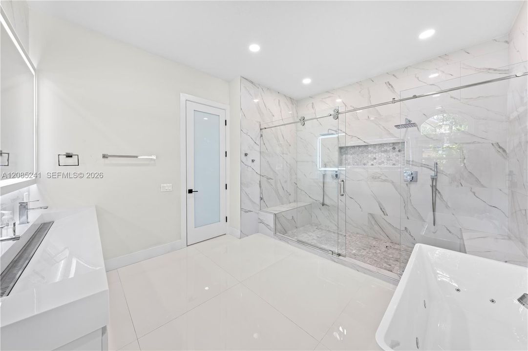 For Sale: $849,999 (4 beds, 3 baths, 2422 Square Feet)
