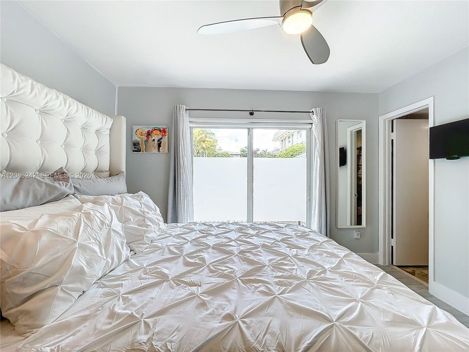 For Rent: $2,650 (1 beds, 1 baths, 519 Square Feet)