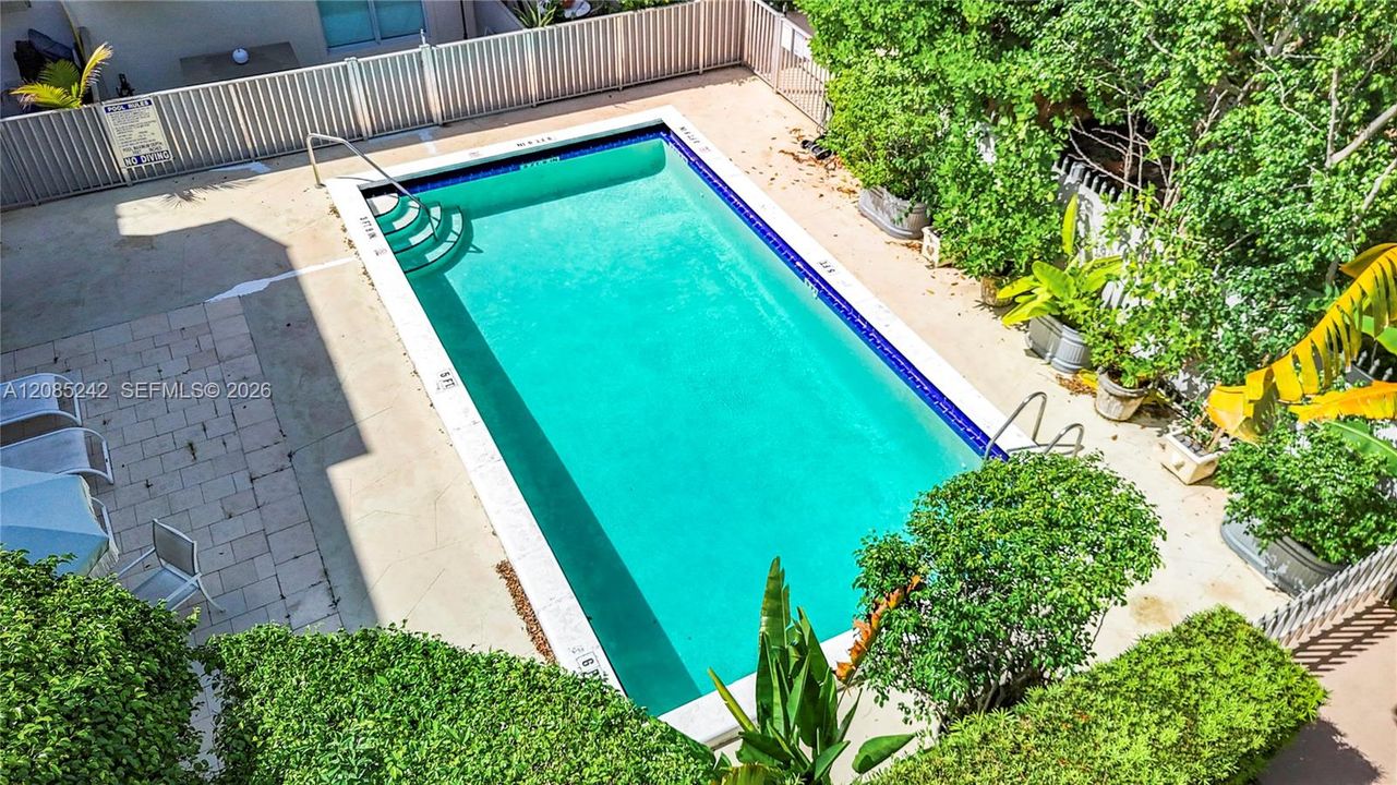 For Rent: $2,650 (1 beds, 1 baths, 519 Square Feet)