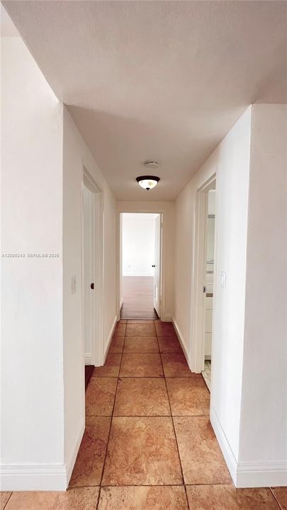 En Renta: $5,395 (2 camas, 2 baños, 1909 Pies cuadrados)