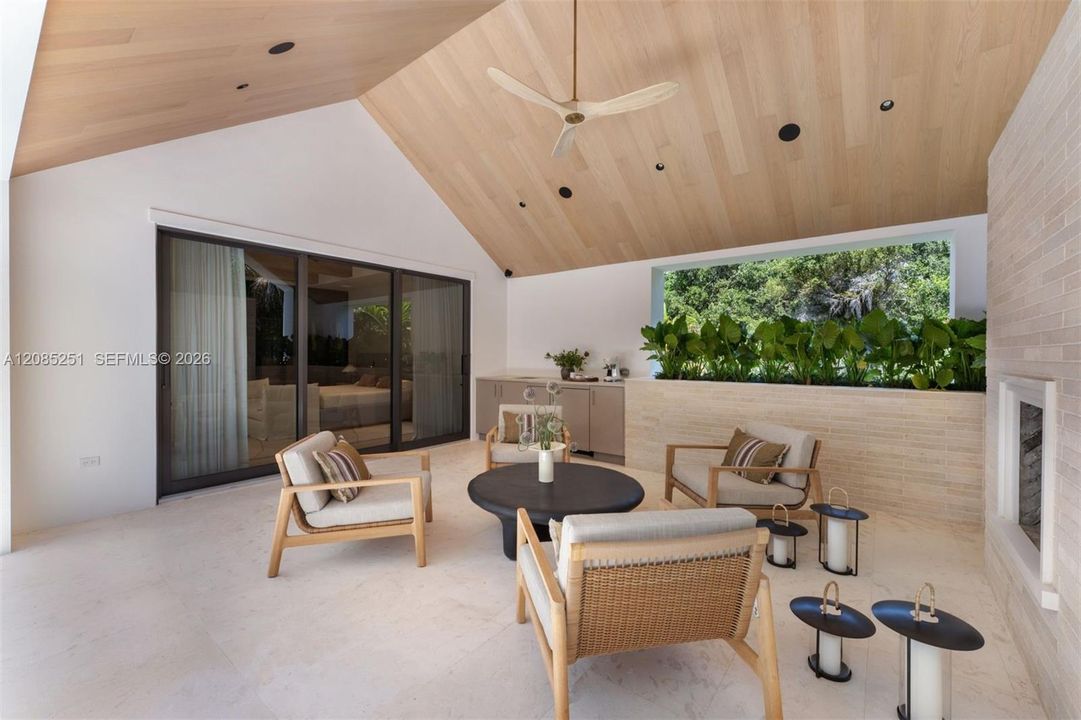 En Venta: $8,500,000 (4 camas, 5 baños, 4150 Pies cuadrados)