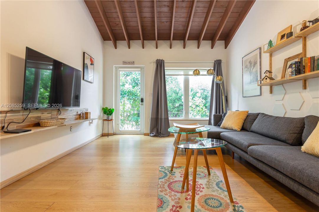 En Renta: $3,600 (3 camas, 2 baños, 1088 Pies cuadrados)