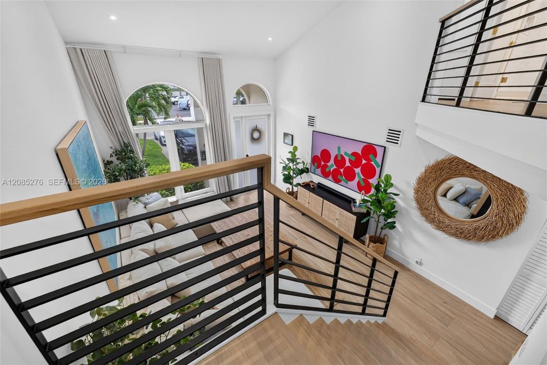 For Rent: $8,000 (3 beds, 2 baths, 2070 Square Feet)