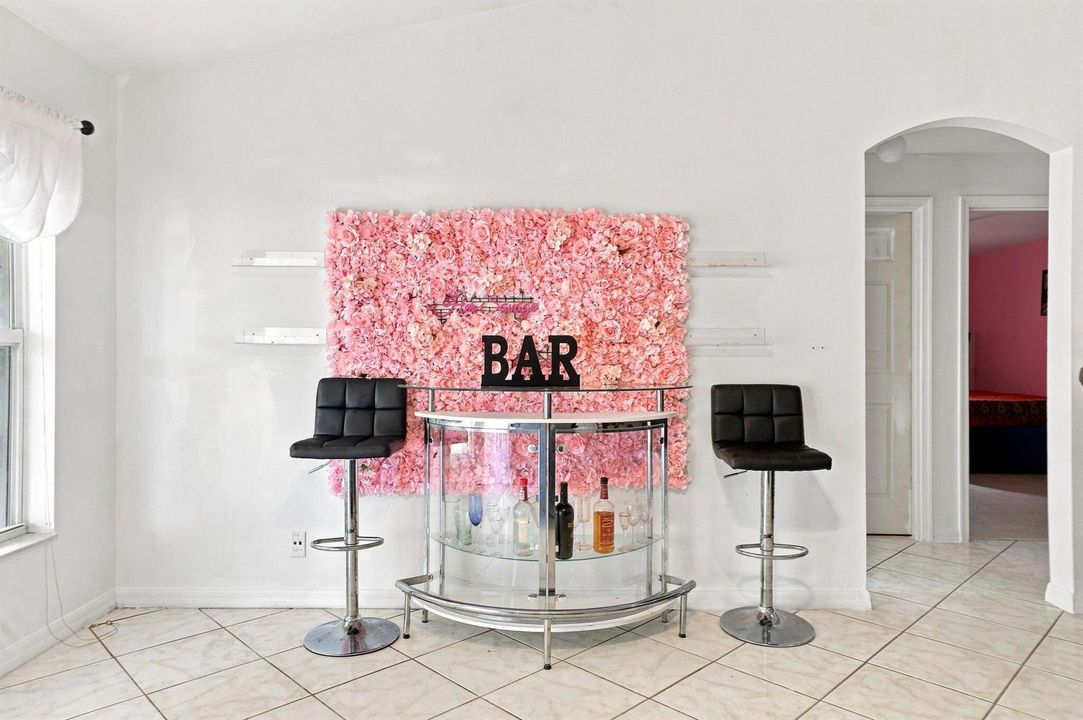 25-web-or-mls-Photo (16)-topaz
