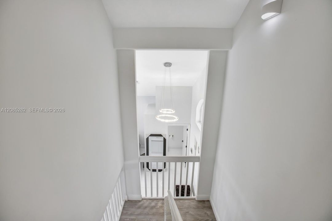 For Rent: $7,250 (3 beds, 2 baths, 2015 Square Feet)