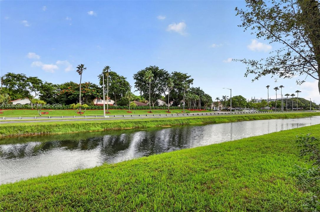 En Venta: $475,000 (3 camas, 2 baños, 1290 Pies cuadrados)