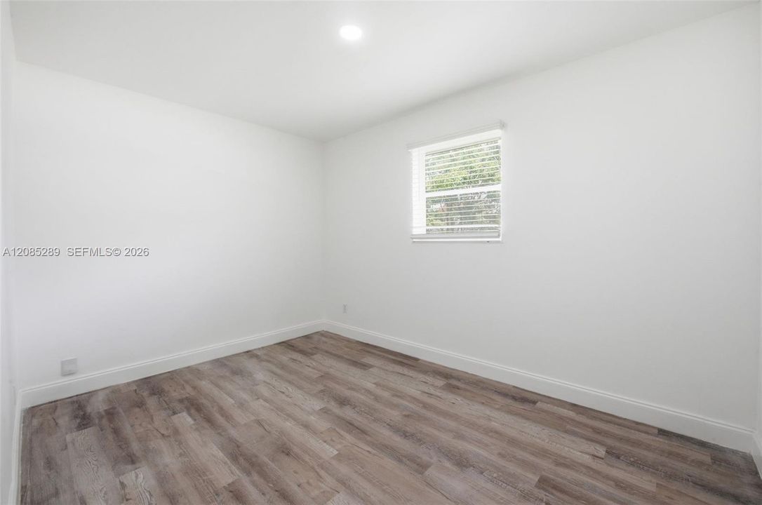En Renta: $3,600 (4 camas, 2 baños, 1172 Pies cuadrados)
