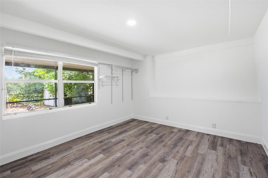 En Renta: $3,600 (4 camas, 2 baños, 1172 Pies cuadrados)