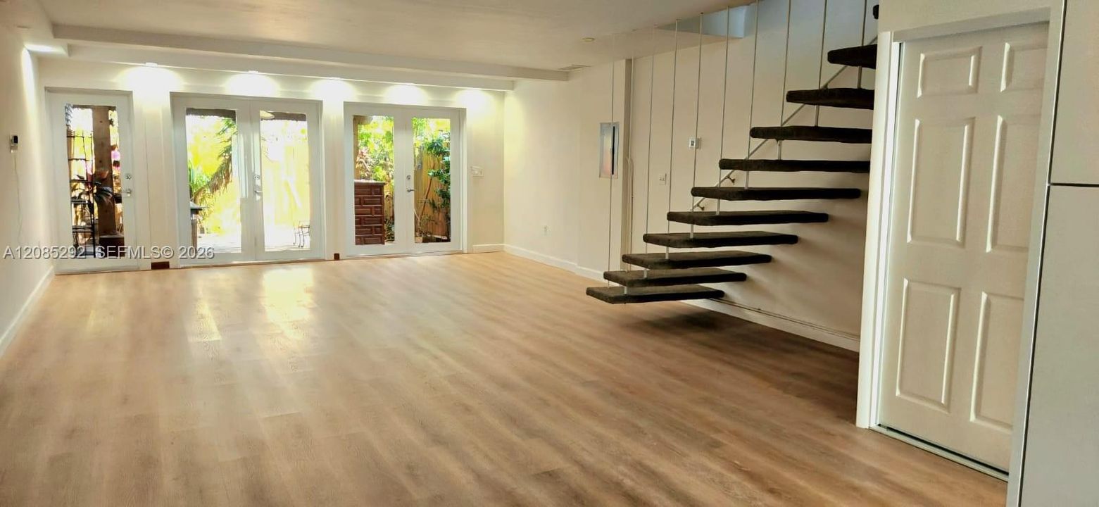 En Renta: $3,950 (2 camas, 2 baños, 1548 Pies cuadrados)