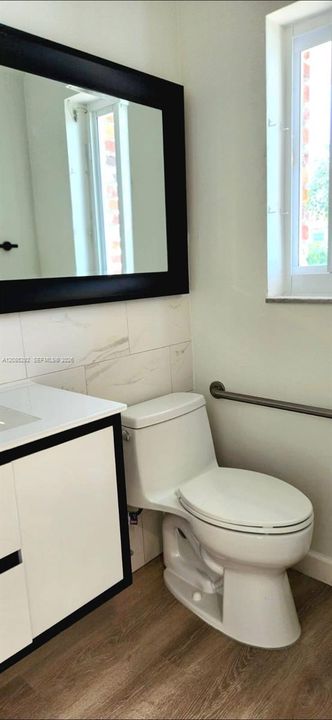 2nd Bathroom