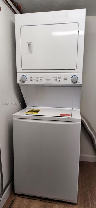 En Renta: $3,950 (2 camas, 2 baños, 1548 Pies cuadrados)