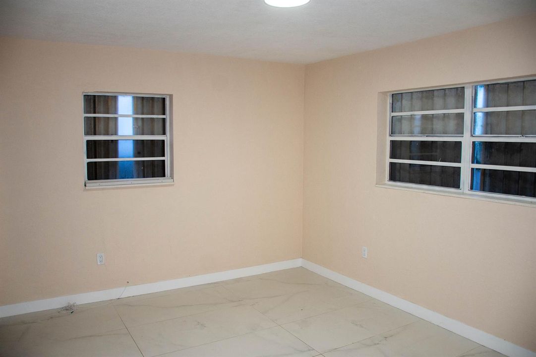 Bedroom 1B