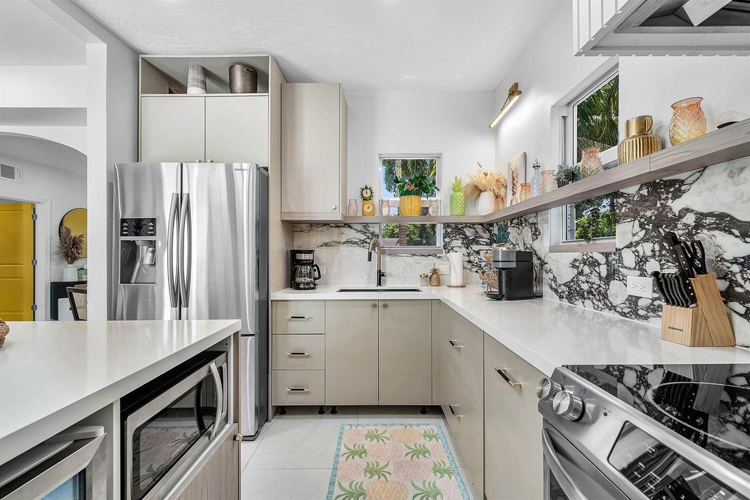 016-525WestwoodRoad-WestPalmBeach-FL-334