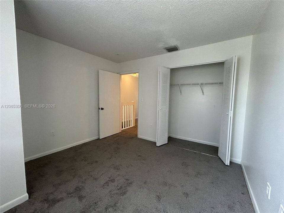 В аренду: $1,825 (2 спален, 2 ванн, 1032 Квадратных фут)