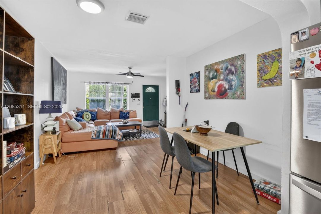 For Sale: $525,000 (4 beds, 2 baths, 1340 Square Feet)
