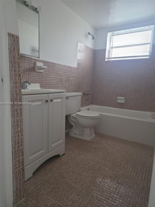 В аренду: $1,550 (1 спален, 1 ванн, 750 Квадратных фут)