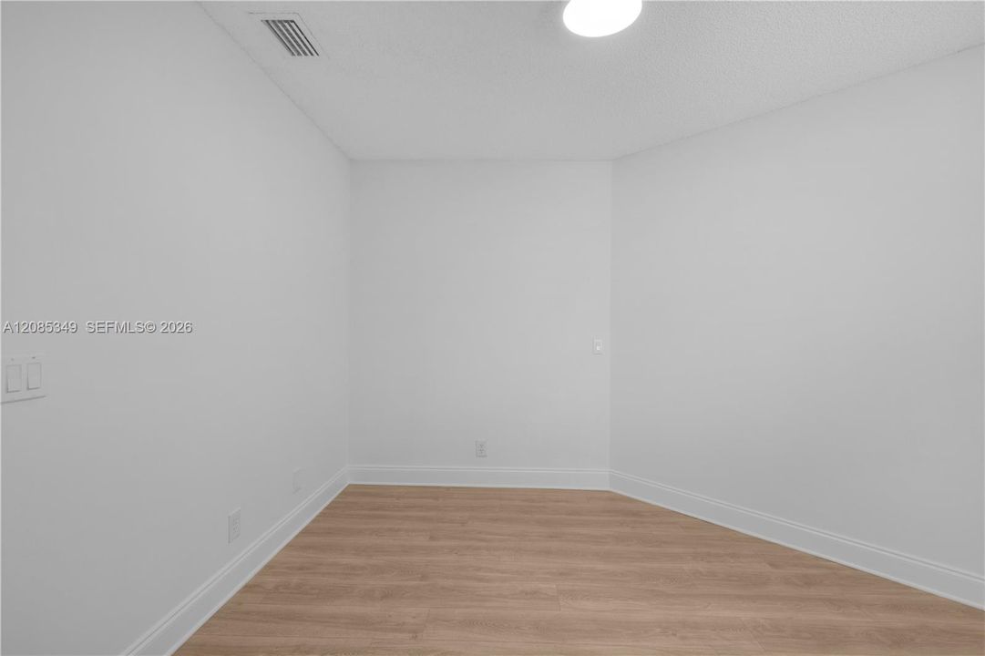 En Renta: $4,200 (3 camas, 2 baños, 1777 Pies cuadrados)