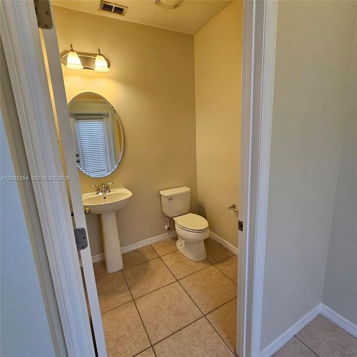 В аренду: $2,600 (3 спален, 2 ванн, 0 Квадратных фут)