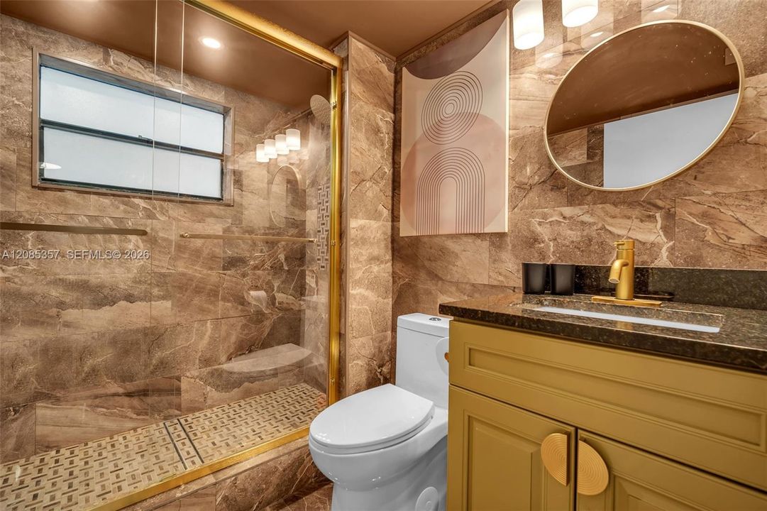 For Sale: $360,000 (3 beds, 2 baths, 1080 Square Feet)