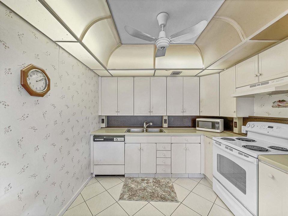 5 Kitchen (2)