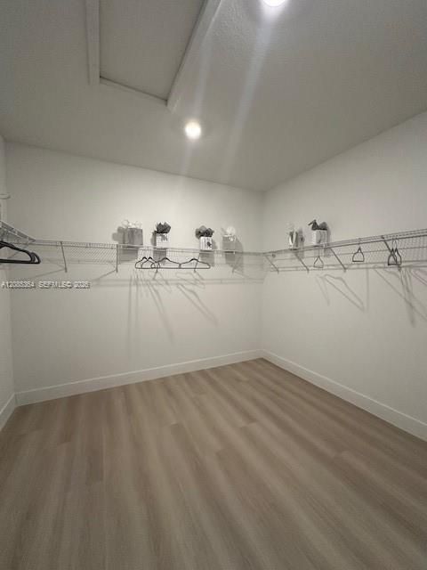 For Rent: $7,200 (4 beds, 3 baths, 2704 Square Feet)