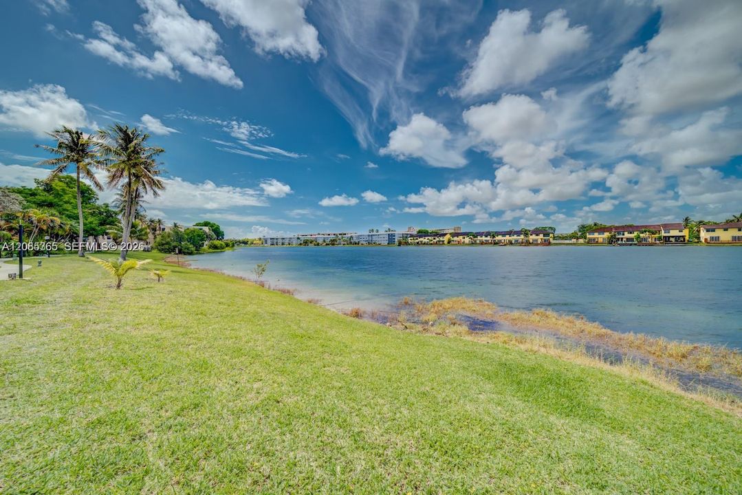 En Venta: $232,260 (2 camas, 2 baños, 1400 Pies cuadrados)
