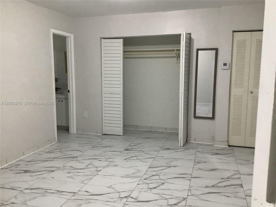 En Renta: $1,800 (1 camas, 1 baños, 2080 Pies cuadrados)