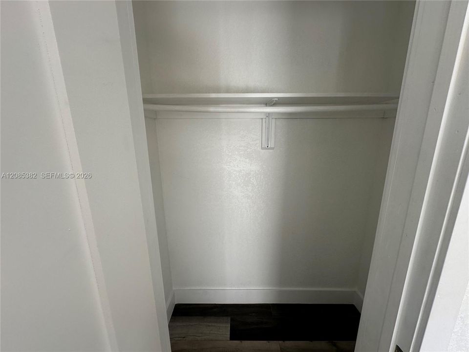 В аренду: $2,295 (2 спален, 1 ванн, 0 Квадратных фут)