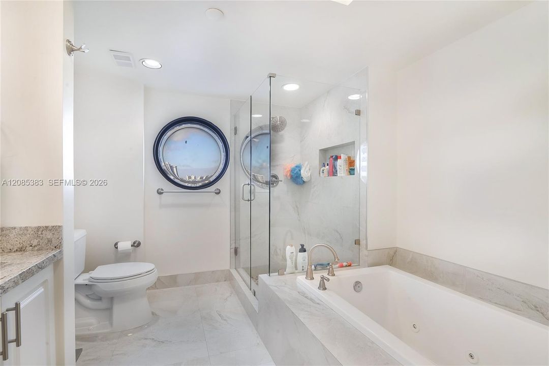 For Rent: $6,995 (3 beds, 2 baths, 1950 Square Feet)