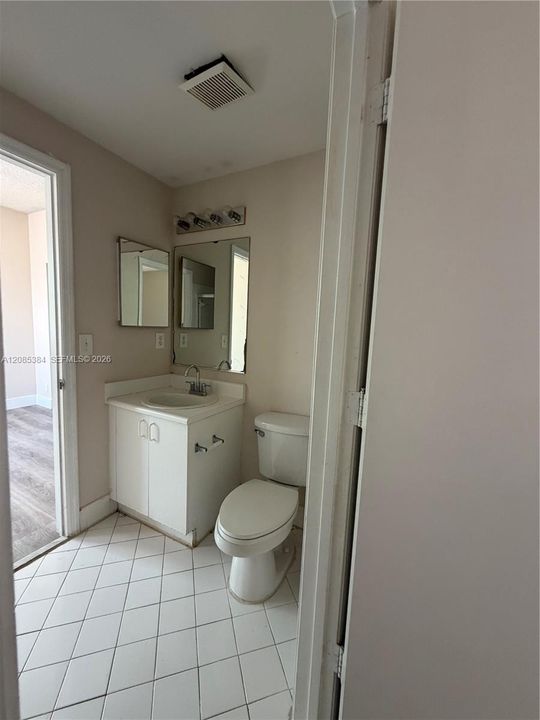 En Renta: $3,250 (3 camas, 2 baños, 1443 Pies cuadrados)