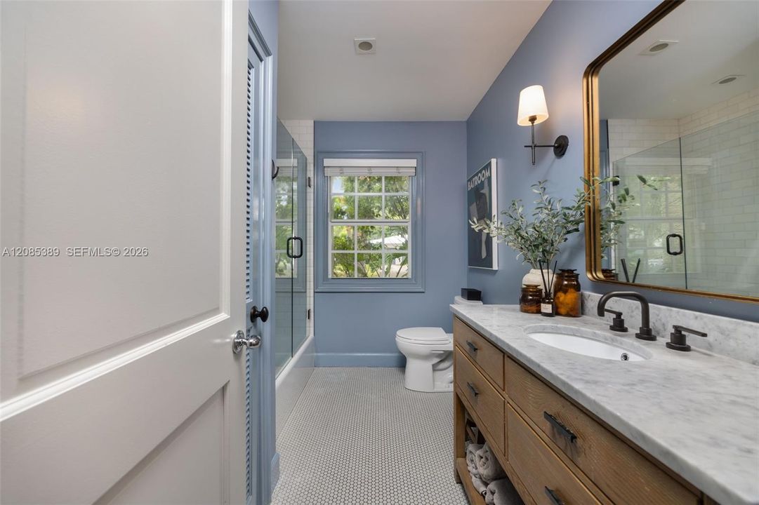 For Sale: $5,250,000 (5 beds, 4 baths, 3529 Square Feet)