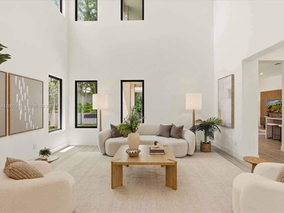 En Renta: $10,450 (5 camas, 4 baños, 4006 Pies cuadrados)