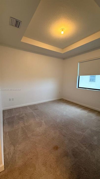 For Rent: $2,650 (3 beds, 2 baths, 1393 Square Feet)