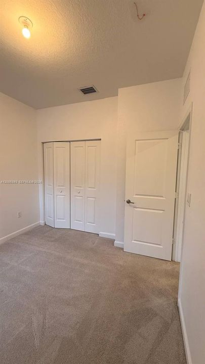 For Rent: $2,650 (3 beds, 2 baths, 1393 Square Feet)