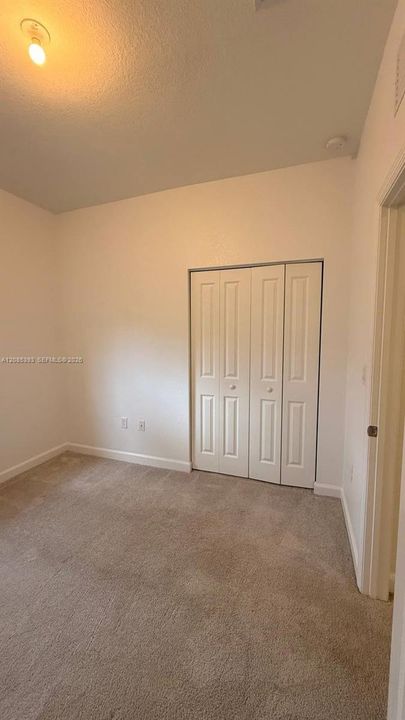 For Rent: $2,650 (3 beds, 2 baths, 1393 Square Feet)