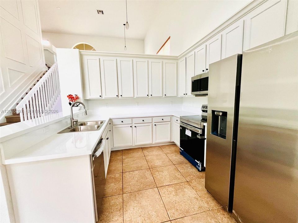 For Sale: $468,000 (4 beds, 2 baths, 2094 Square Feet)