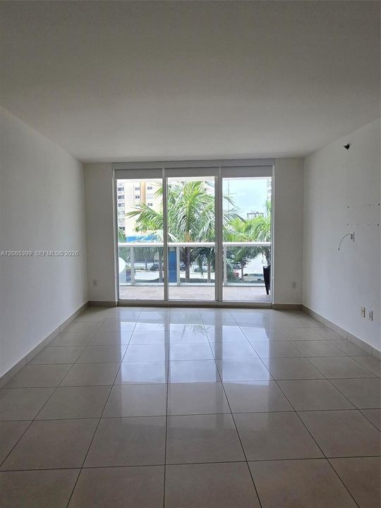 En Renta: $3,500 (2 camas, 1 baños, 1086 Pies cuadrados)