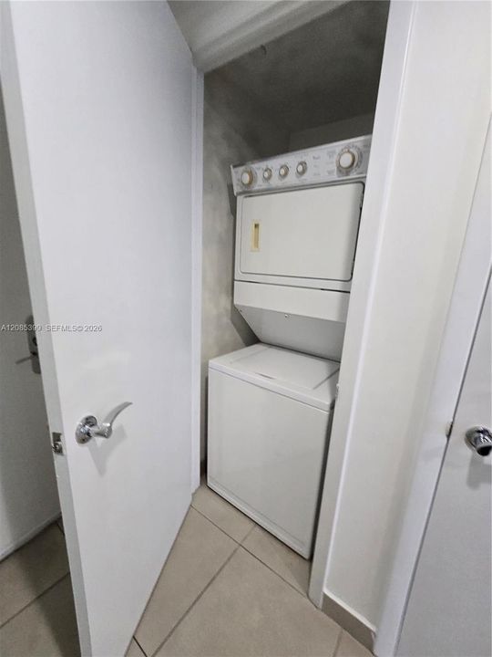 En Renta: $3,500 (2 camas, 1 baños, 1086 Pies cuadrados)
