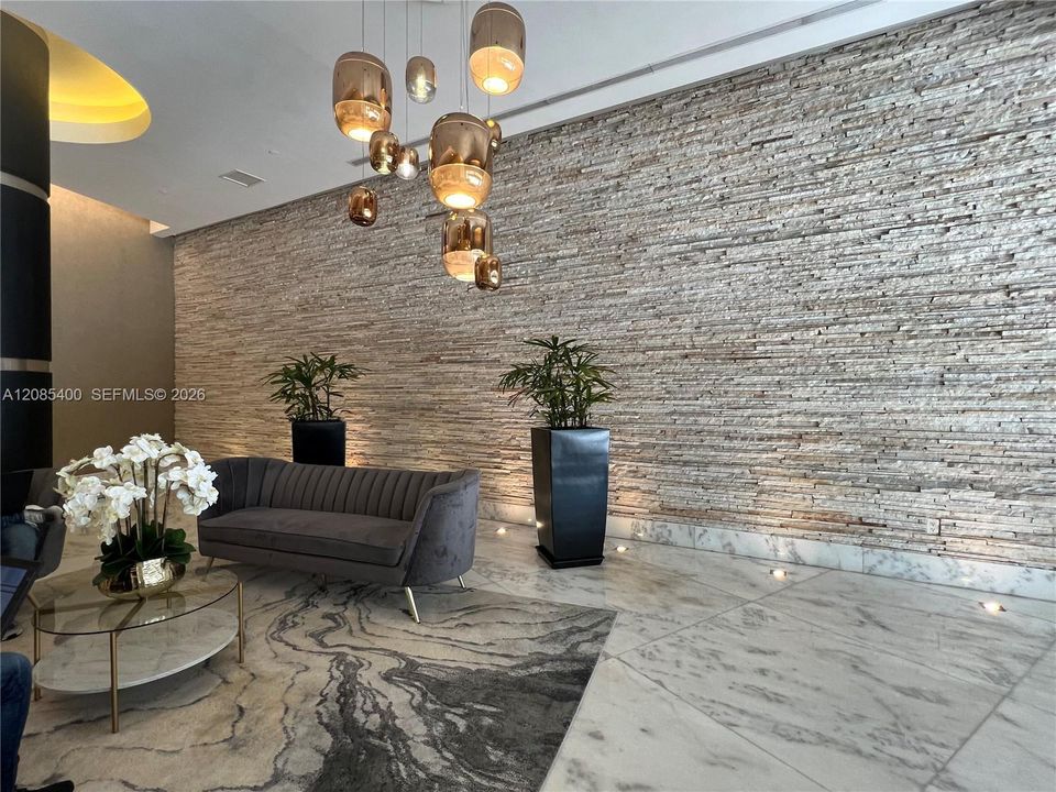 В аренду: $2,650 (1 спален, 1 ванн, 737 Квадратных фут)
