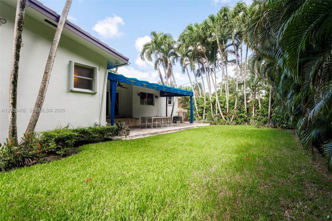 For Rent: $6,600 (3 beds, 2 baths, 1890 Square Feet)