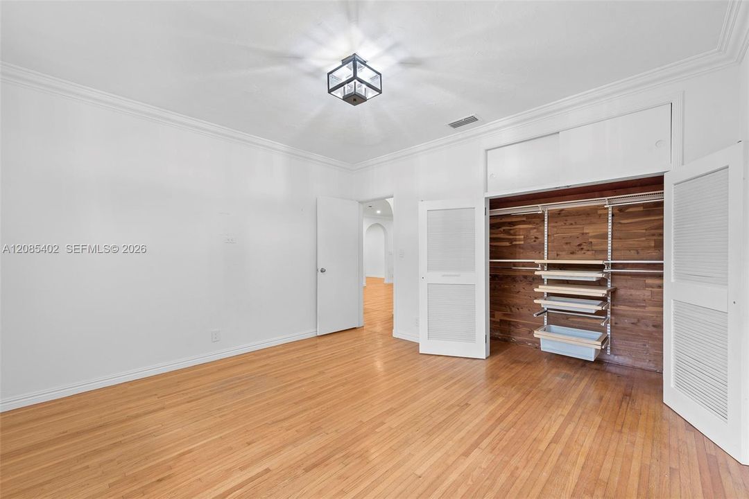 For Rent: $6,600 (3 beds, 2 baths, 1890 Square Feet)