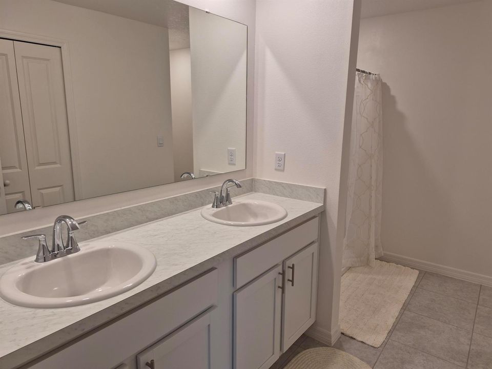 11102 bimini master bath