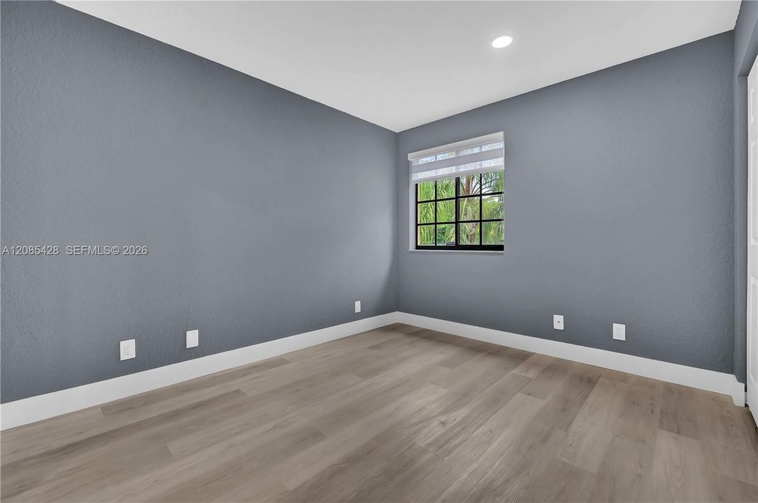 En Renta: $3,550 (3 camas, 2 baños, 1605 Pies cuadrados)