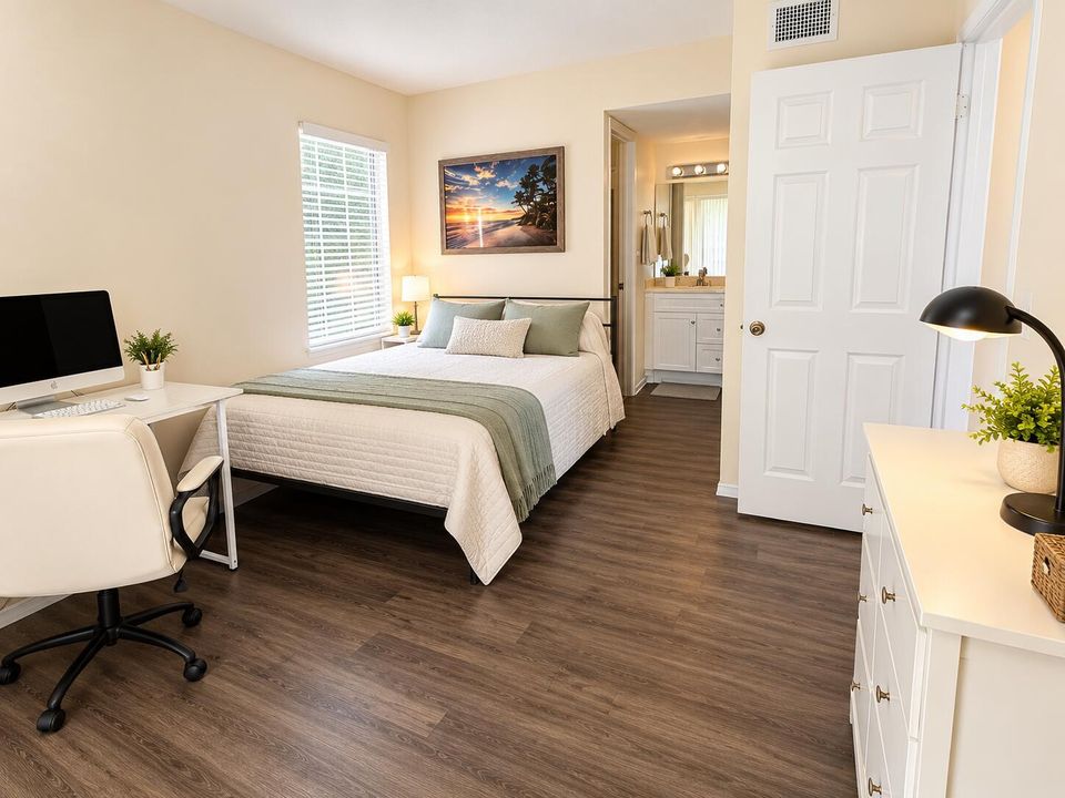 2nd Bedroom