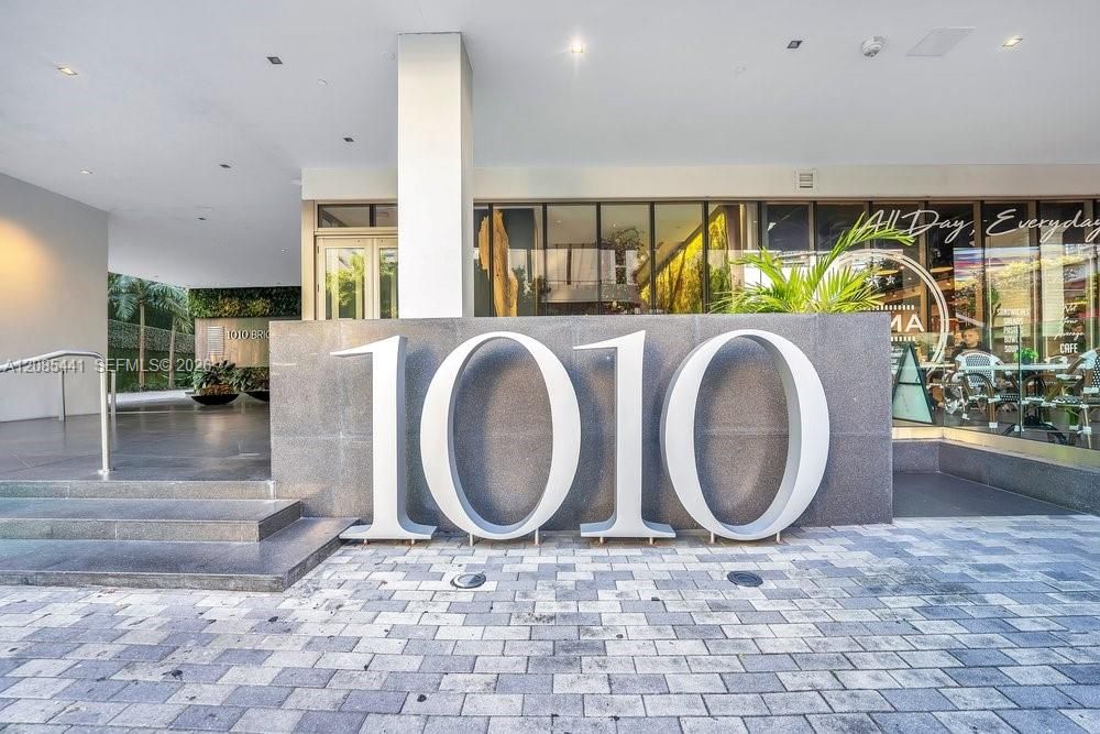 En Venta: $520,000 (0 camas, 1 baños, 442 Pies cuadrados)