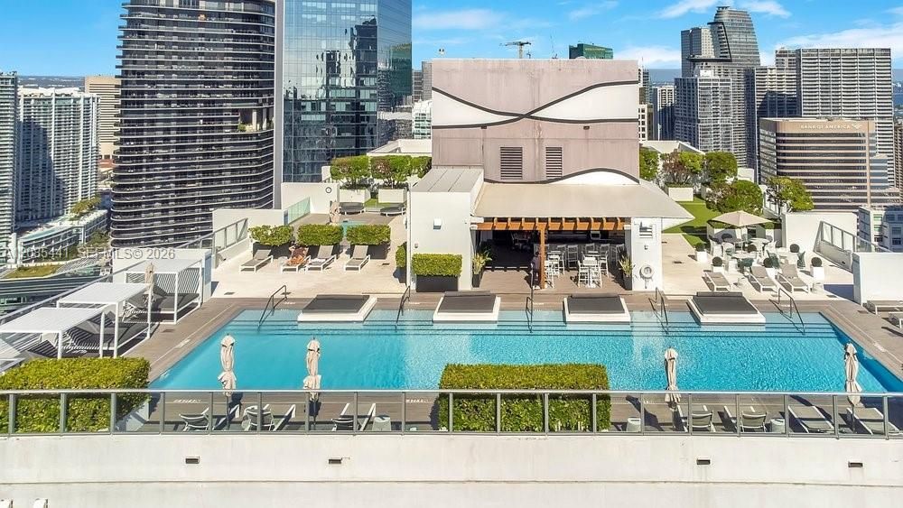 En Venta: $520,000 (0 camas, 1 baños, 442 Pies cuadrados)